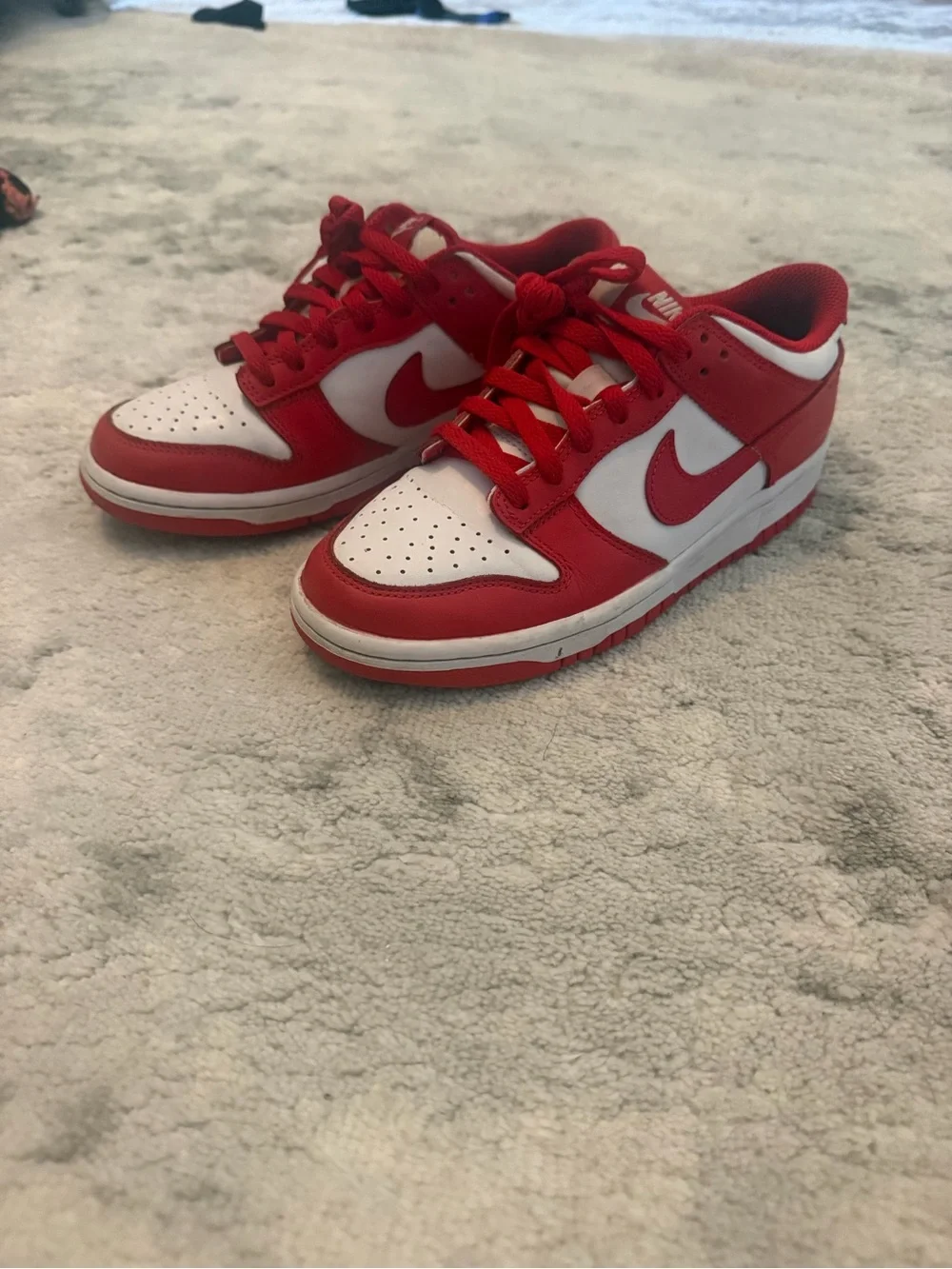 Nike Kids Red and White Low-Top Sneakers